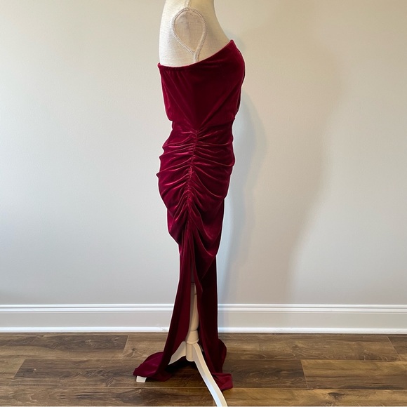 Akira Red Burgundy Velvet Strapless Corset Dress Size Large Ruched Alchemy Goth - Picture 3 of 6